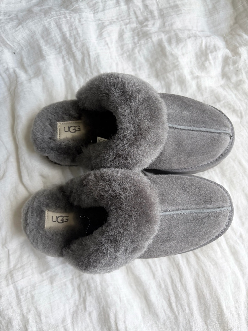NEW UGG Gray Shearling Slippers - Cozy Slip-On - Picture 7 of 7